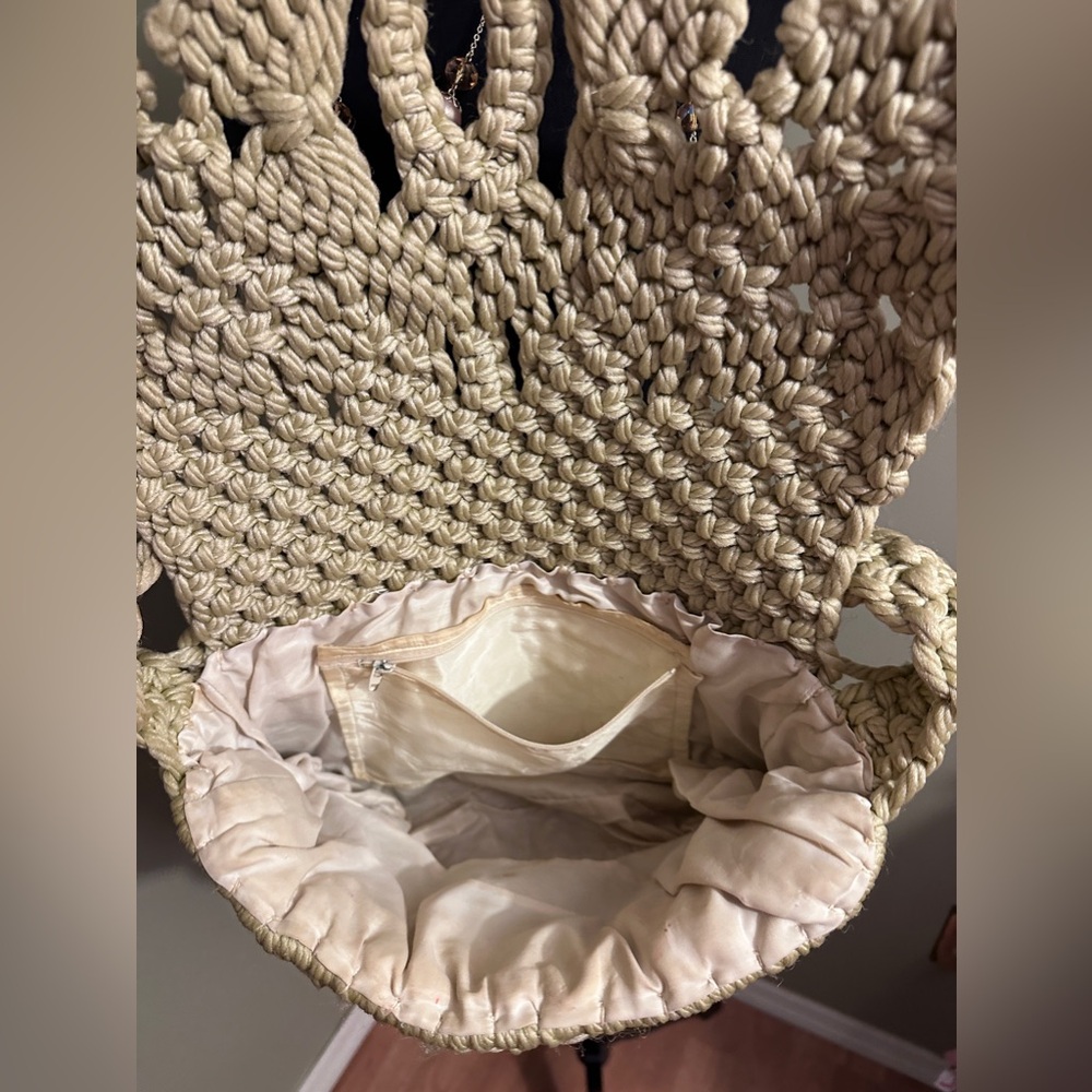VINTAGE Macrame Shoulder Bag ,Boho, tote, - Picture 5 of 9
